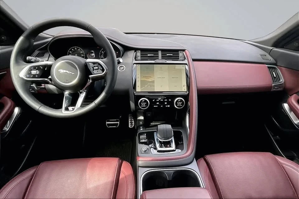 2024 Jaguar E-Pace - Image 8 of 12