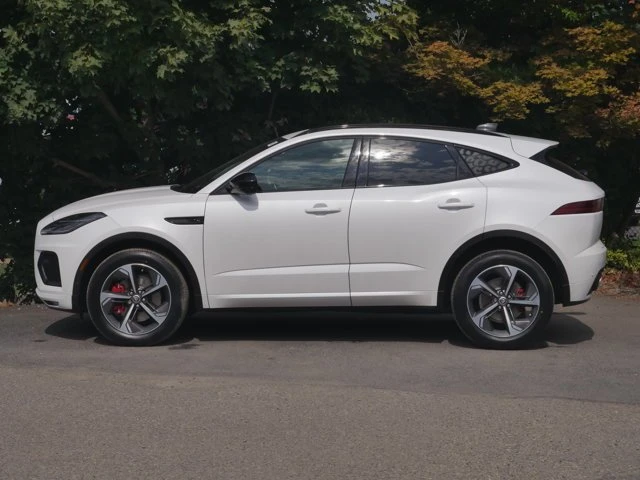 2024 Jaguar E-Pace - Image 17 of 20