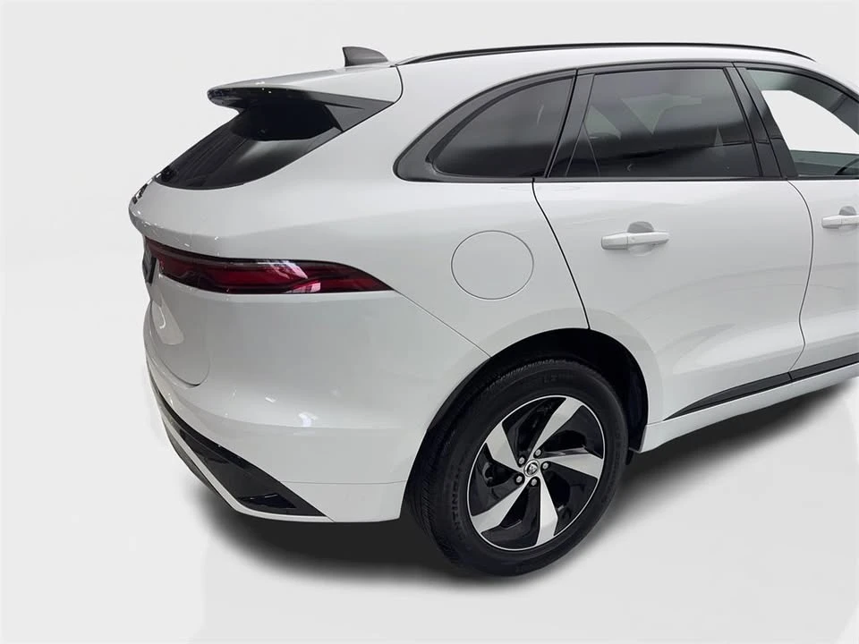 2024 Jaguar F-Pace - Image 18 of 20