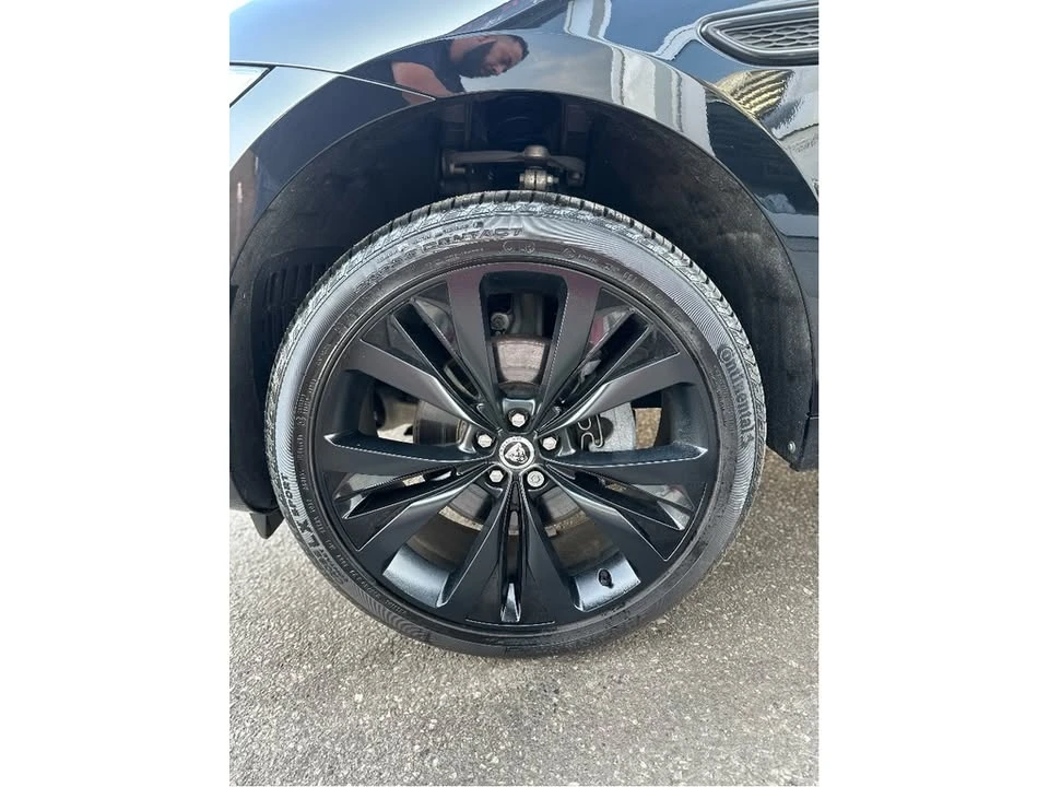 2024 Jaguar F-Pace - Image 8 of 20