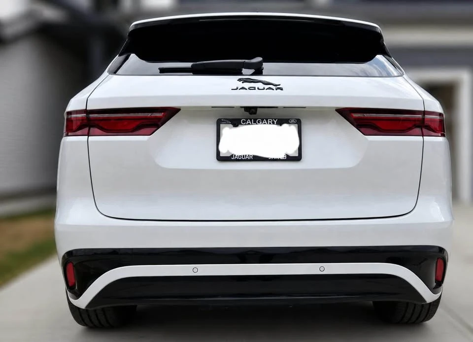 2024 Jaguar F-Pace - Image 3 of 12