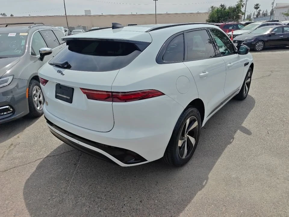 2024 Jaguar F-Pace - Image 12 of 20