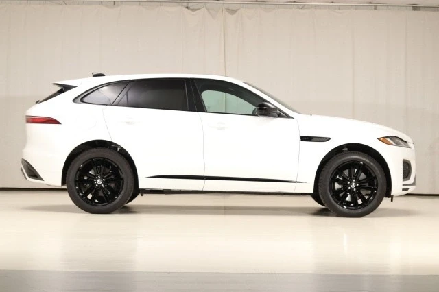 2024 Jaguar F-Pace - Image 16 of 21