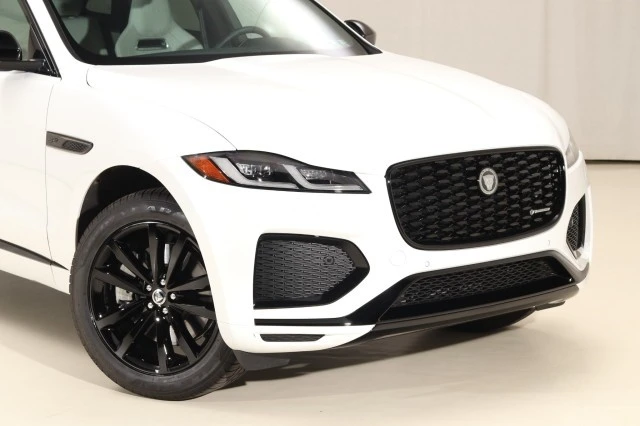 2024 Jaguar F-Pace - Image 10 of 21