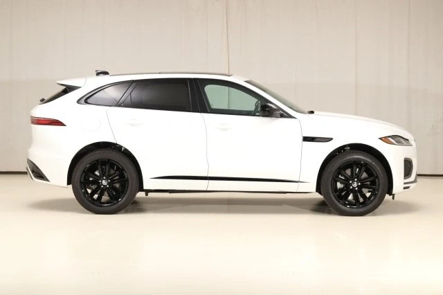 2024 Jaguar F-Pace - Image 15 of 21
