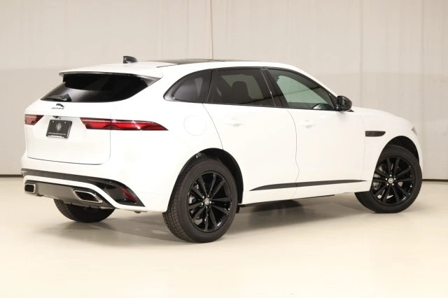 2024 Jaguar F-Pace - Image 17 of 21
