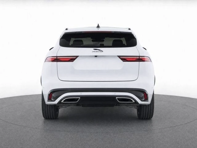 2024 Jaguar F-Pace - Image 5 of 17
