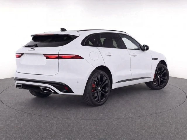 2024 Jaguar F-Pace - Image 8 of 17