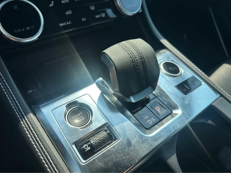 2024 Jaguar F-Pace - Image 14 of 20