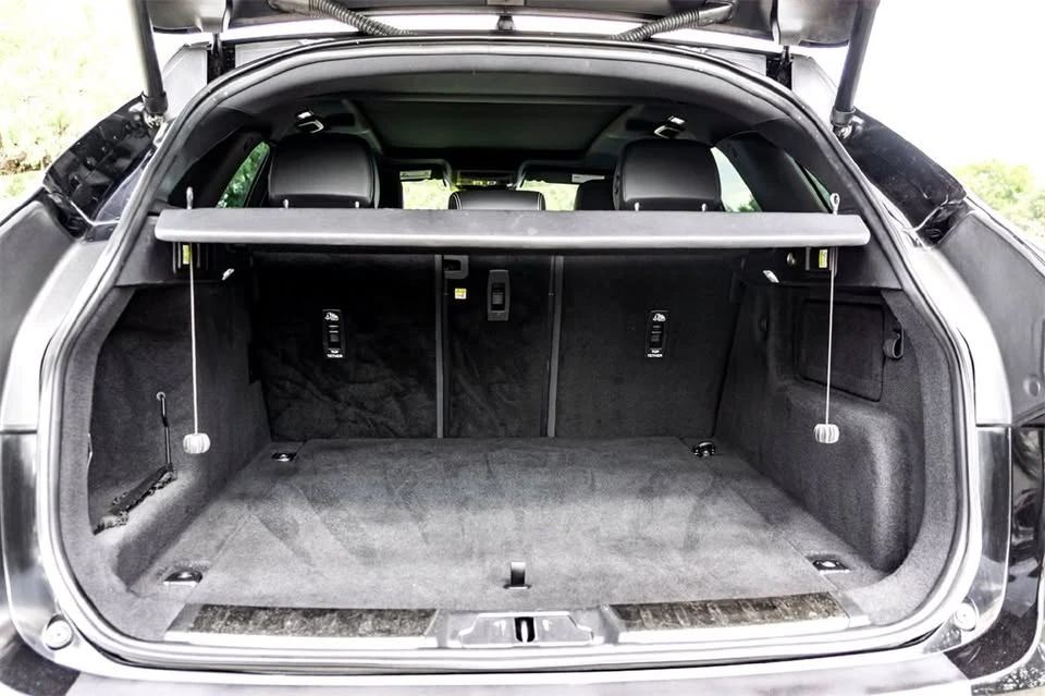 2024 Jaguar F-Pace - Image 8 of 8