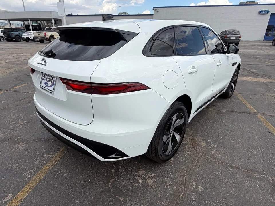 2024 Jaguar F-Pace - Image 11 of 11