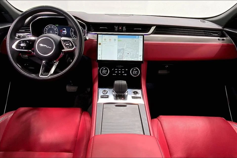 2024 Jaguar F-Pace - Image 10 of 20