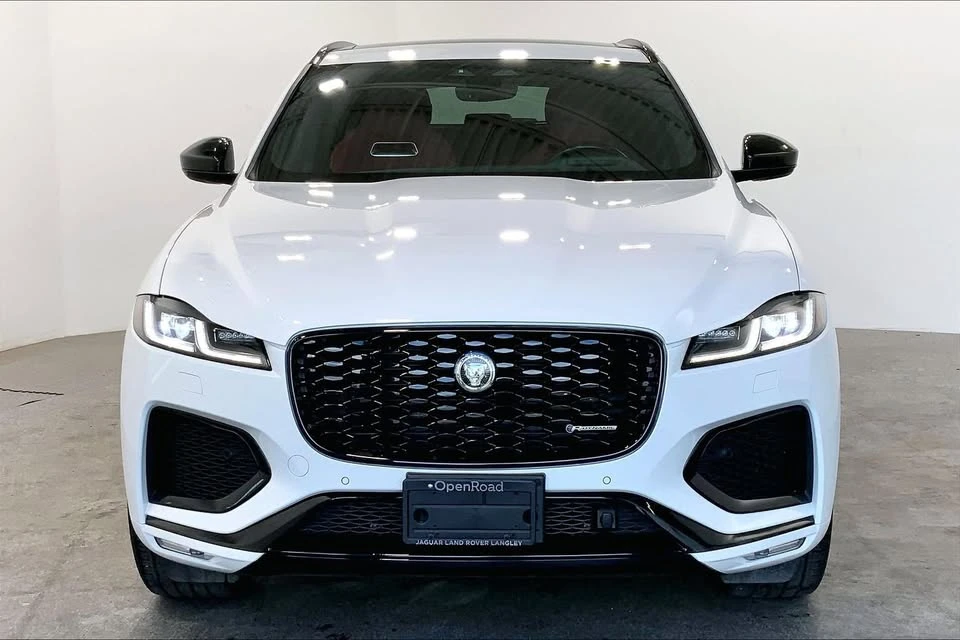 2024 Jaguar F-Pace - Image 2 of 20