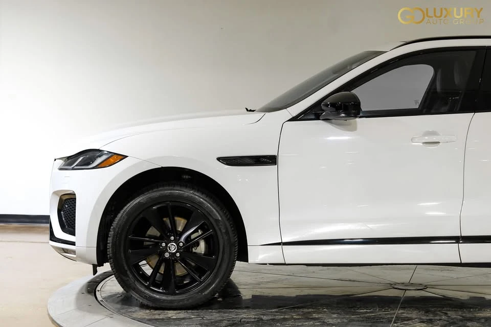 2024 Jaguar F-Pace - Image 18 of 20