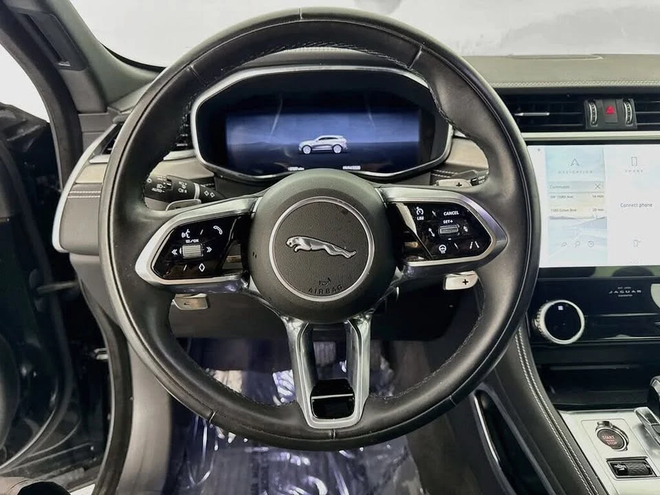 2024 Jaguar F-Pace - Image 11 of 19
