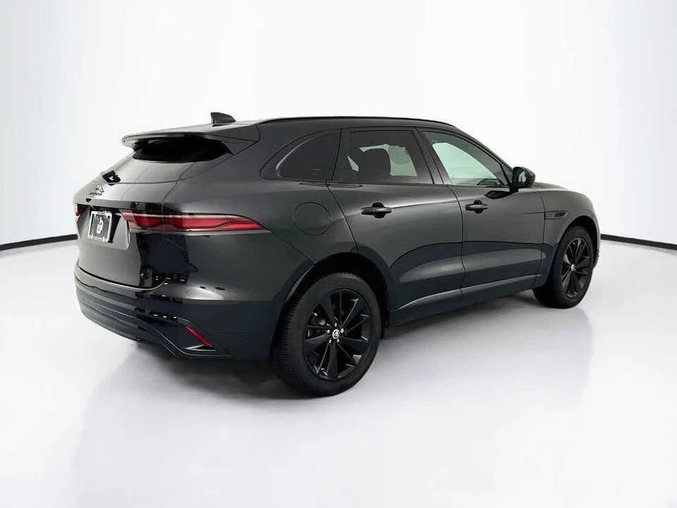 2024 Jaguar F-Pace - Image 5 of 19