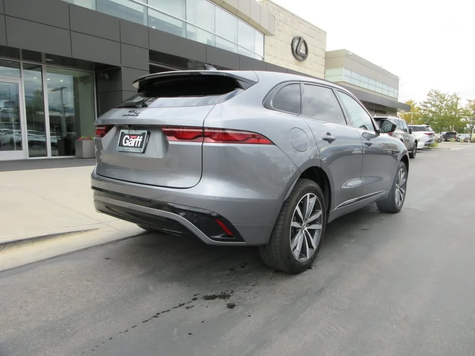 2024 Jaguar F-Pace - Image 3 of 9