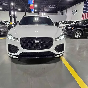 2024 Jaguar F-PACE P250 R-Dynamic S