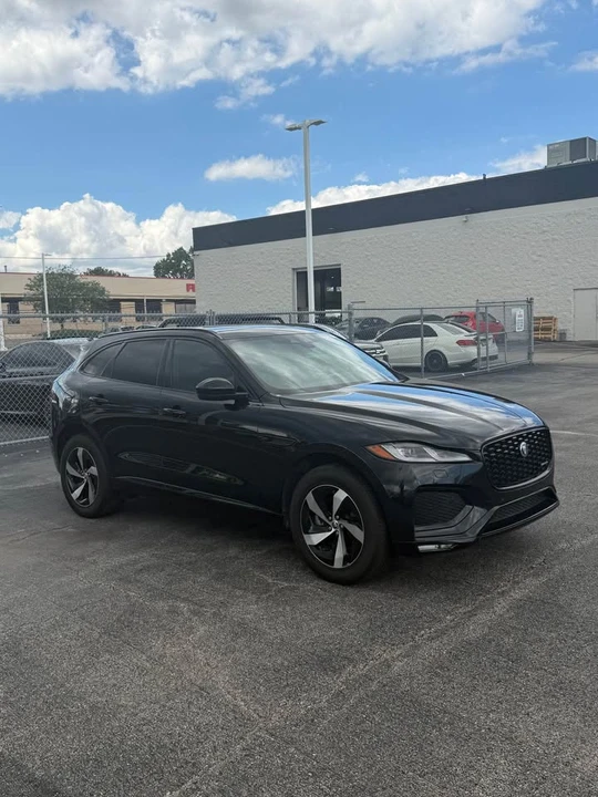2024 Jaguar F-Pace - Image 5 of 6