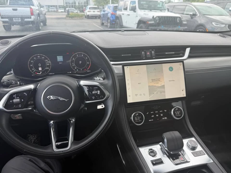 2024 Jaguar F-Pace - Image 3 of 6