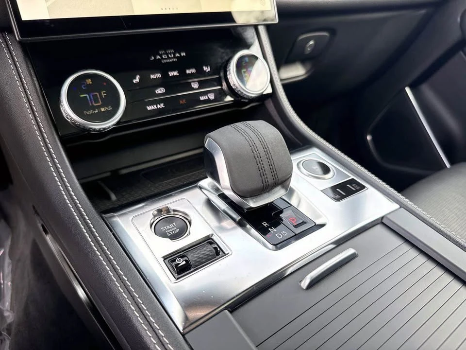 2024 Jaguar F-Pace - Image 20 of 20