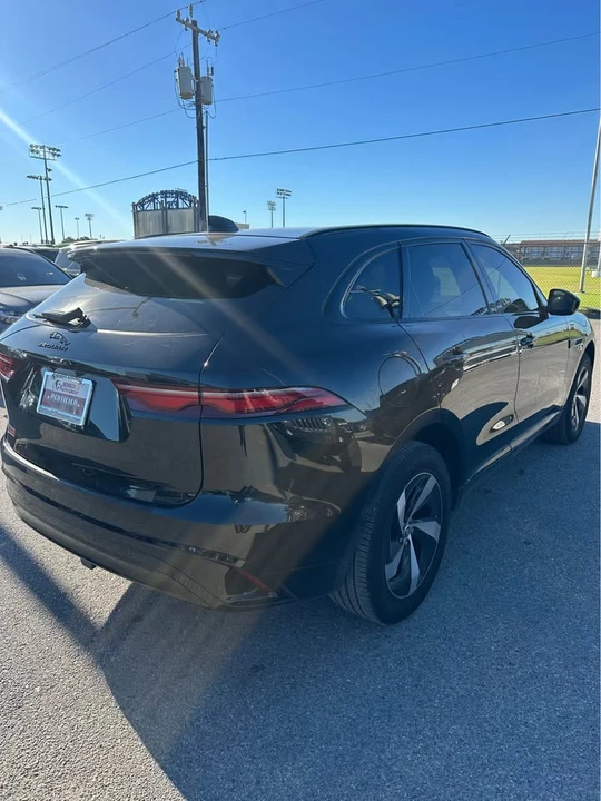 2024 Jaguar F-Pace - Image 6 of 8