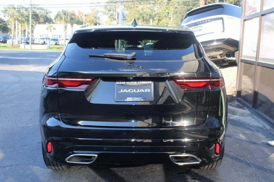 2024 Jaguar F-Pace - Image 5 of 20