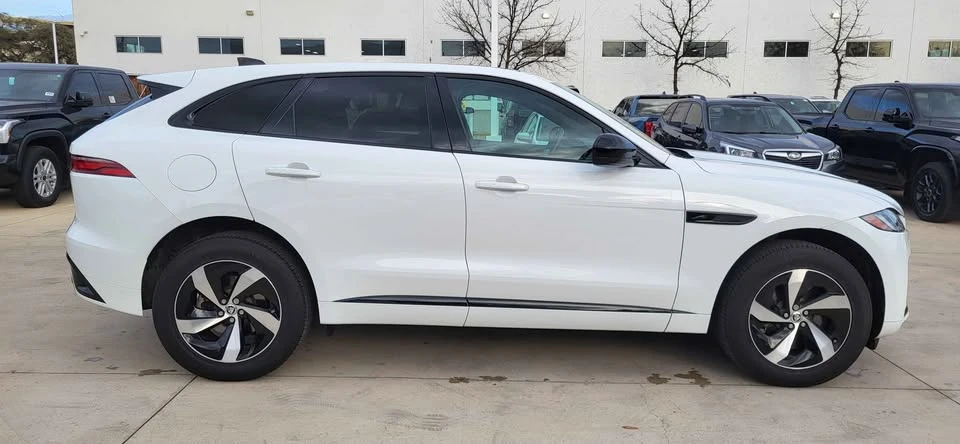 2024 Jaguar F-Pace - Image 6 of 19