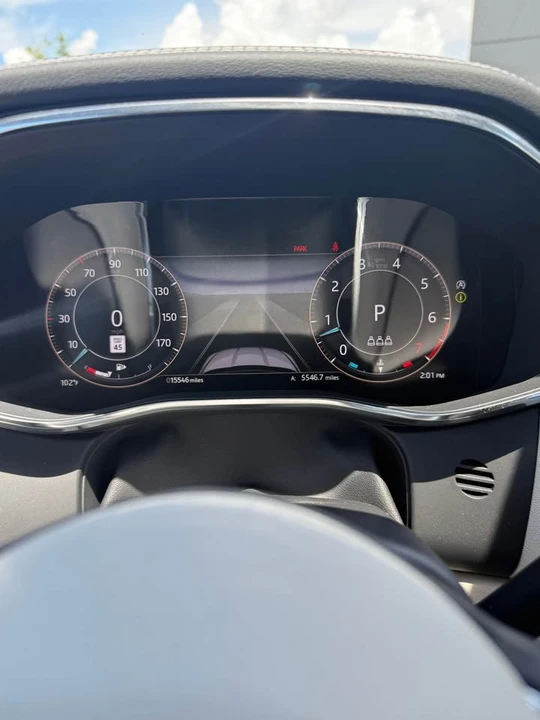 2024 Jaguar F-Pace - Image 15 of 18