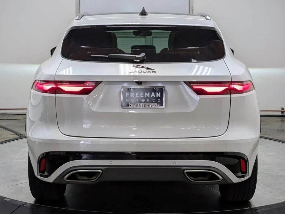 2024 Jaguar F-Pace - Image 7 of 20