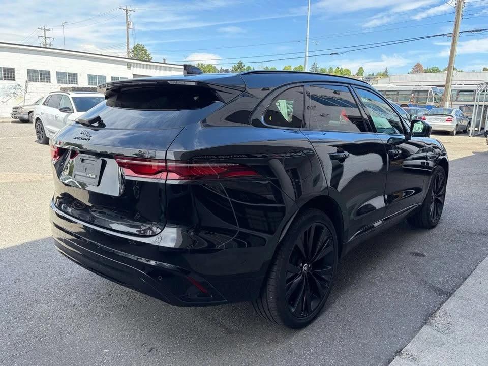 2024 Jaguar F-Pace - Image 5 of 20