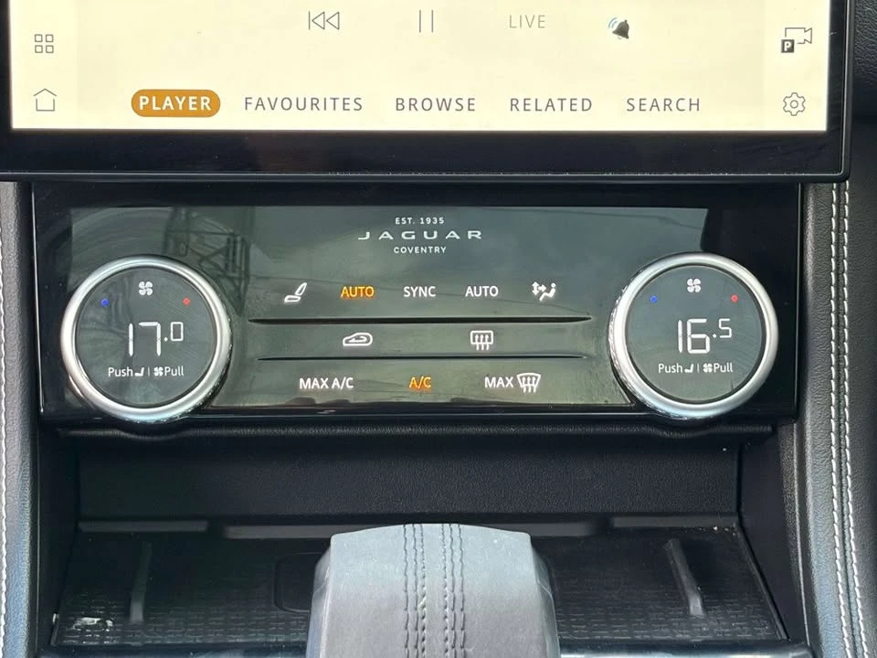 2024 Jaguar F-Pace - Image 18 of 20