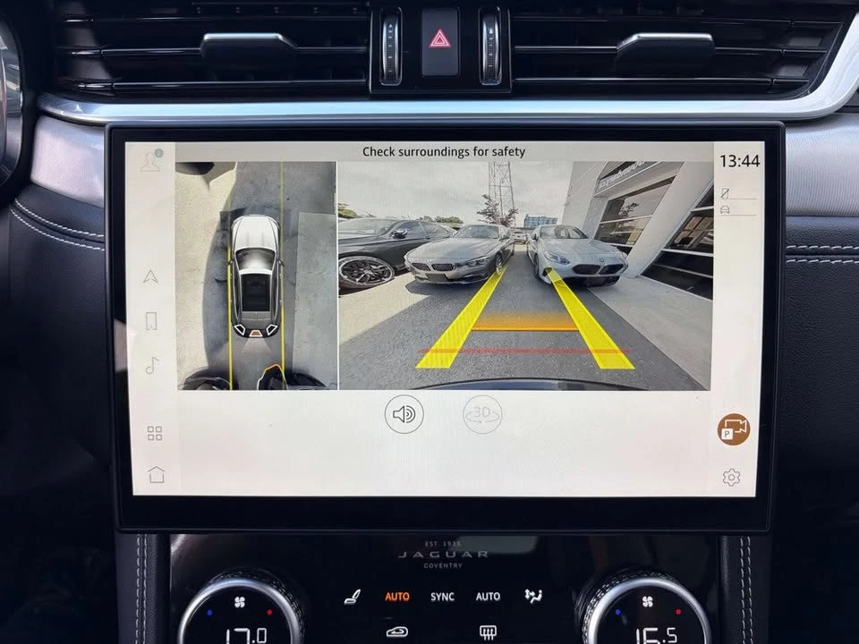 2024 Jaguar F-Pace - Image 13 of 20
