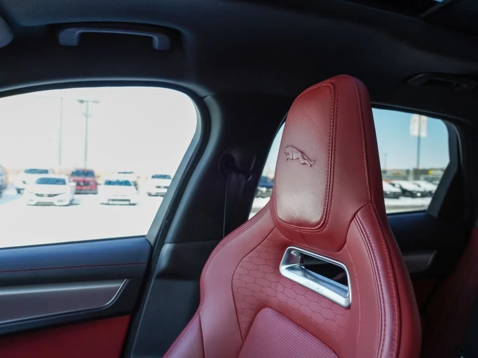 2024 Jaguar F-Pace - Image 12 of 14