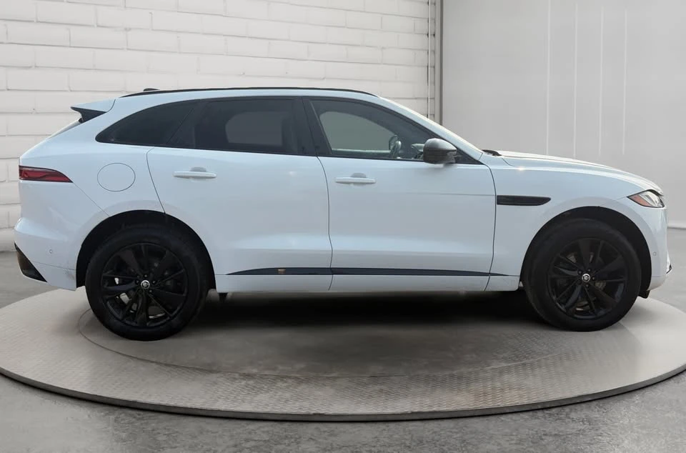 2024 Jaguar F-Pace - Image 5 of 20