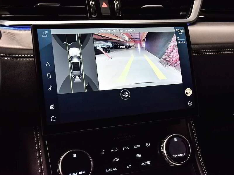 2024 Jaguar F-Pace - Image 15 of 17