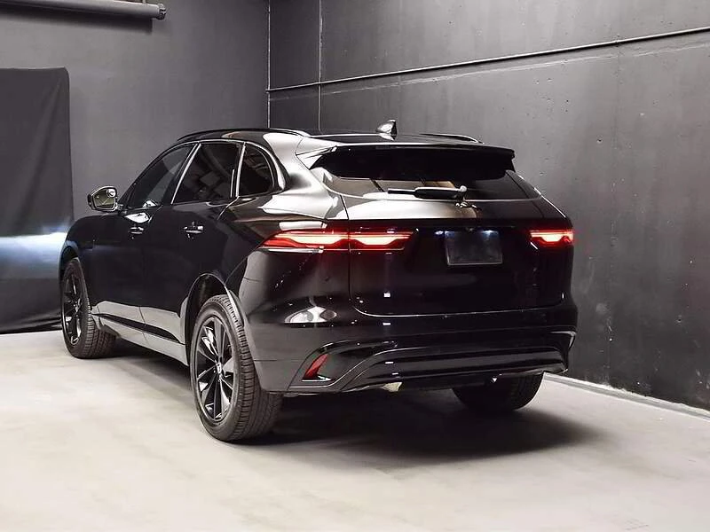 2024 Jaguar F-Pace - Image 5 of 17