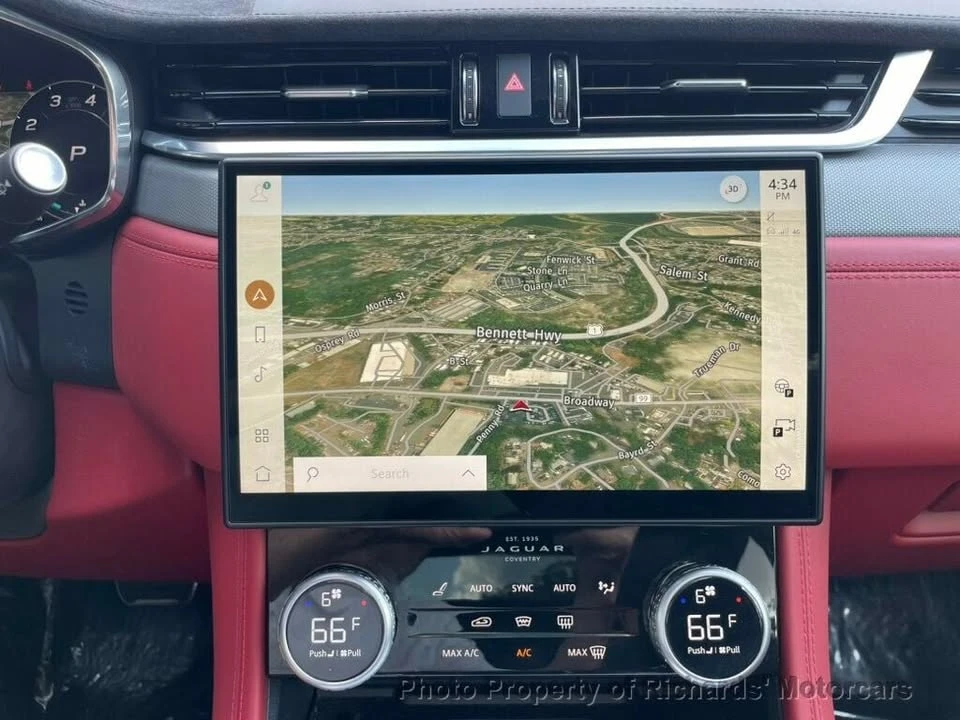 2024 Jaguar F-Pace SVR - Image 12 of 20