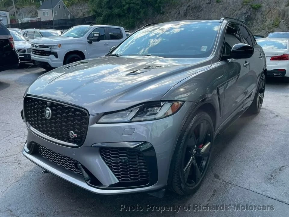 2024 Jaguar F-Pace SVR - Image 4 of 20