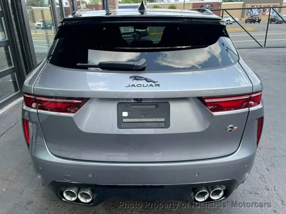 2024 Jaguar F-Pace SVR - Image 6 of 20