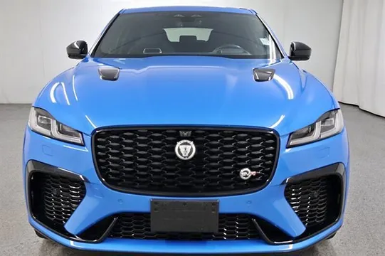 2024 Jaguar F-PACE SVR