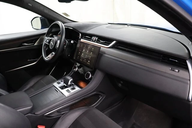 2024 Jaguar F-Pace SVR - Image 18 of 20