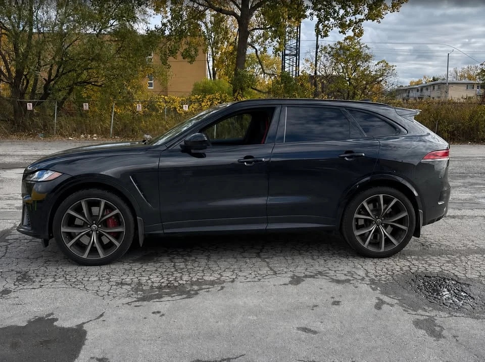 2024 Jaguar F-Pace SVR - Image 2 of 9