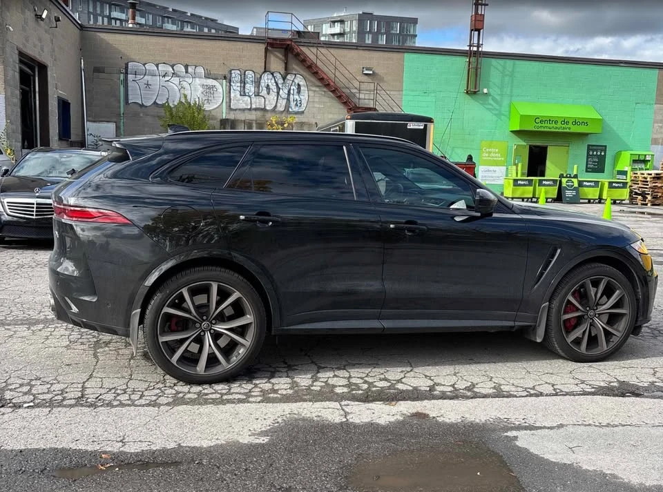 2024 Jaguar F-Pace SVR - Image 4 of 9