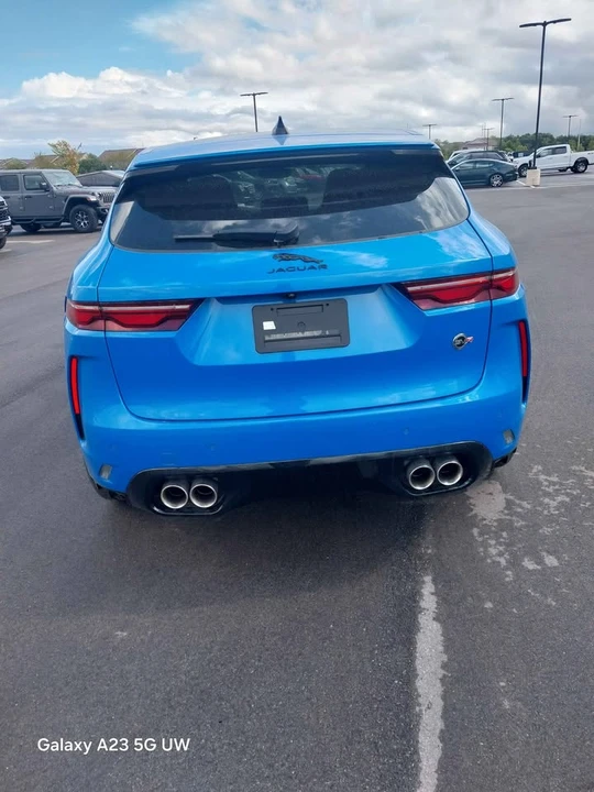 2024 Jaguar F-Pace SVR - Image 3 of 19
