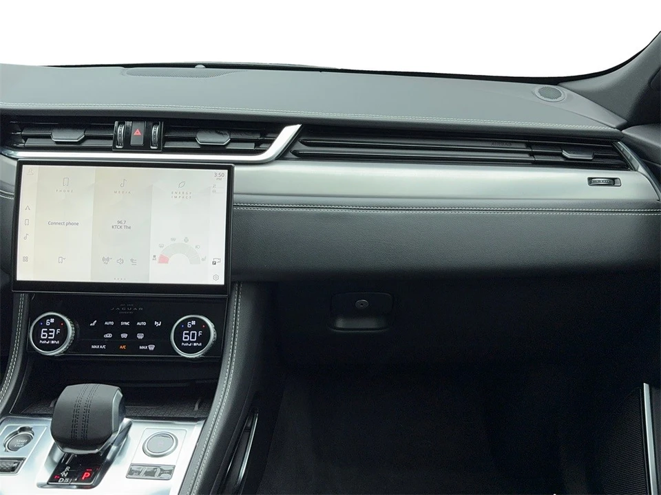 2024 Jaguar F-Pace - Image 19 of 21