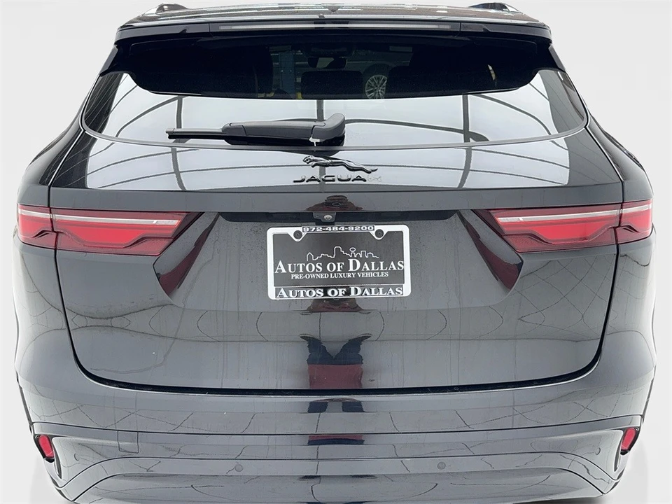 2024 Jaguar F-Pace - Image 11 of 21