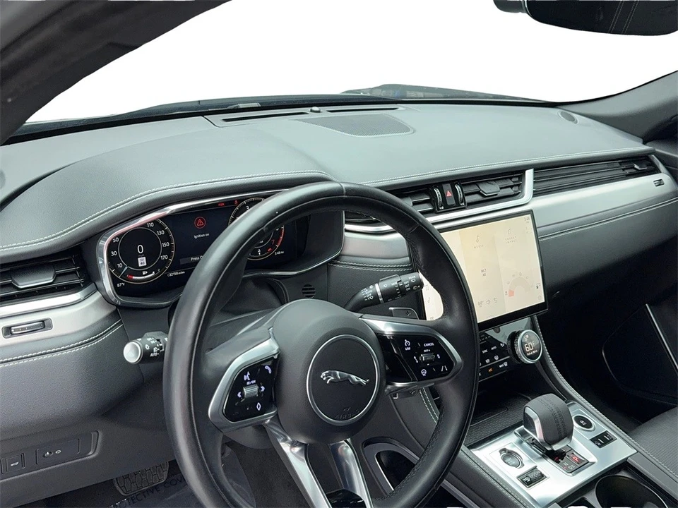 2024 Jaguar F-Pace - Image 14 of 21