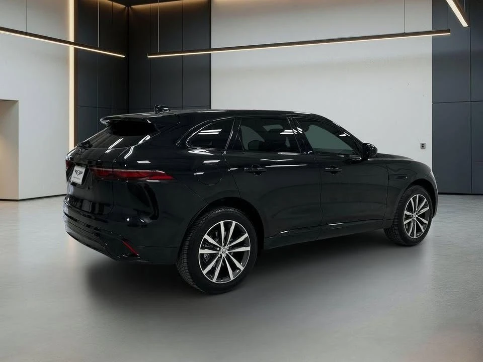 2024 Jaguar F-Pace - Image 5 of 20