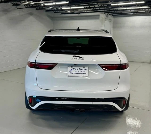 2024 Jaguar F-Pace - Image 8 of 21